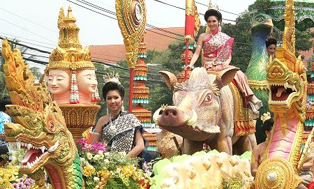 Tour Thái Lan - Pattaya - Tết Nguyên Đán 2014 - Buffet 86 tầng 5N4Đ - Công Ty TNHH Dịch Vụ Du Lịch Không Gian